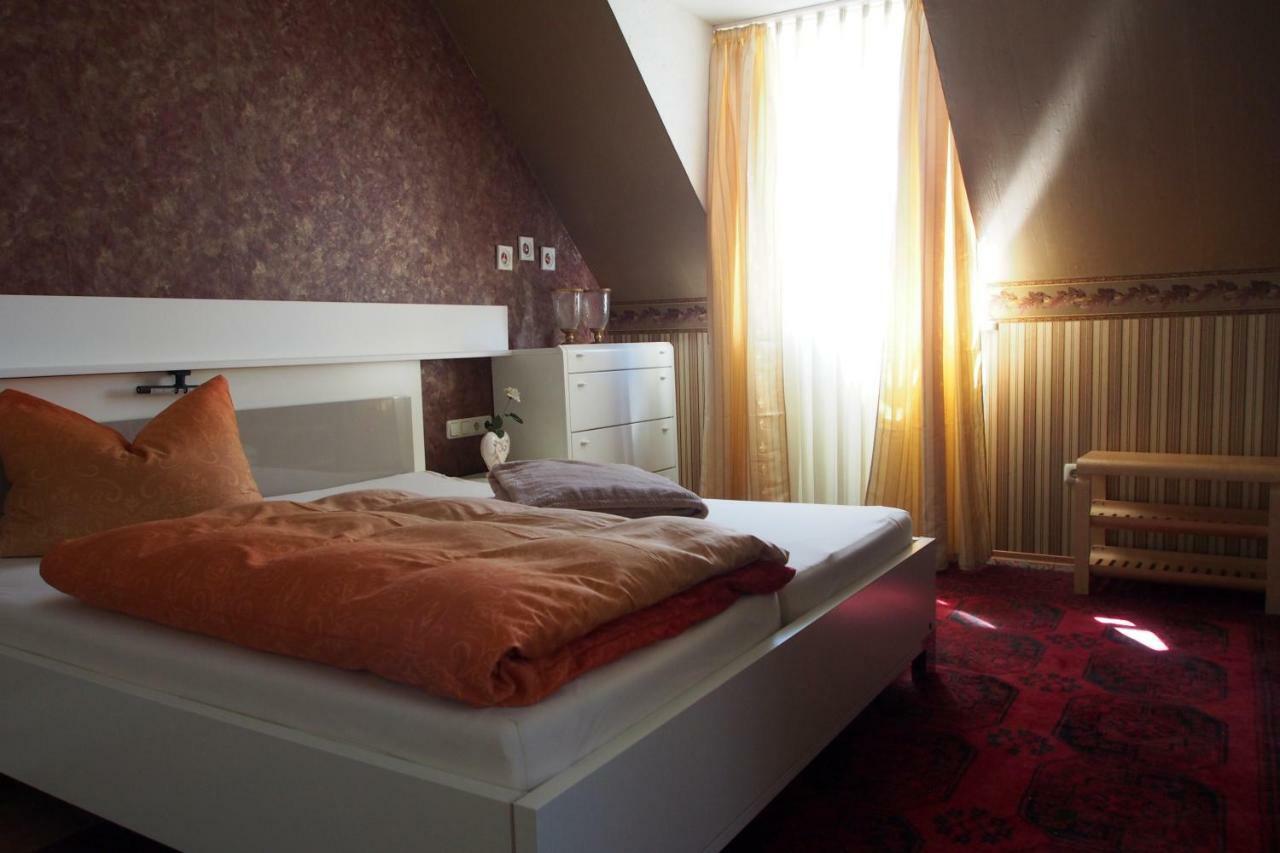 Ferienwohnung Meintzinger Фрикенхаузен на Майн Екстериор снимка